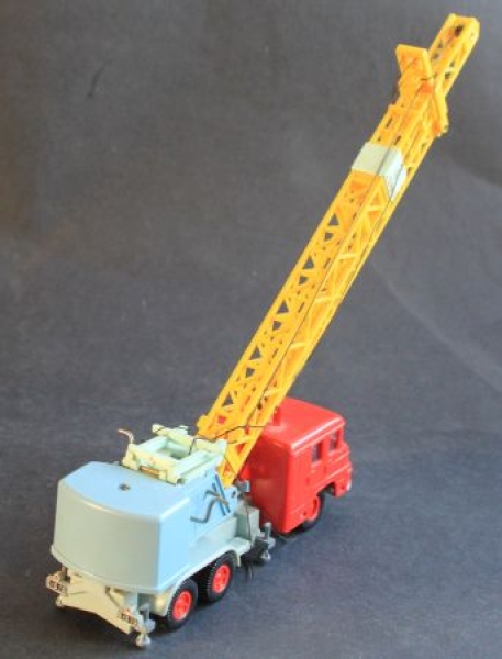 Siku Krupp 15t Recovery Crane V193 Plasticmodel 1962 (3687)